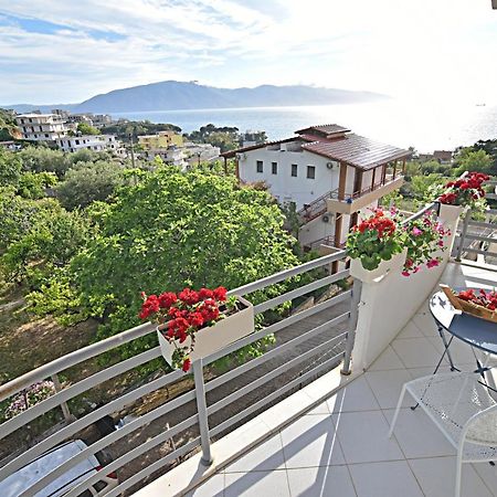 Sunrise Suites Vlorë Exteriör bild