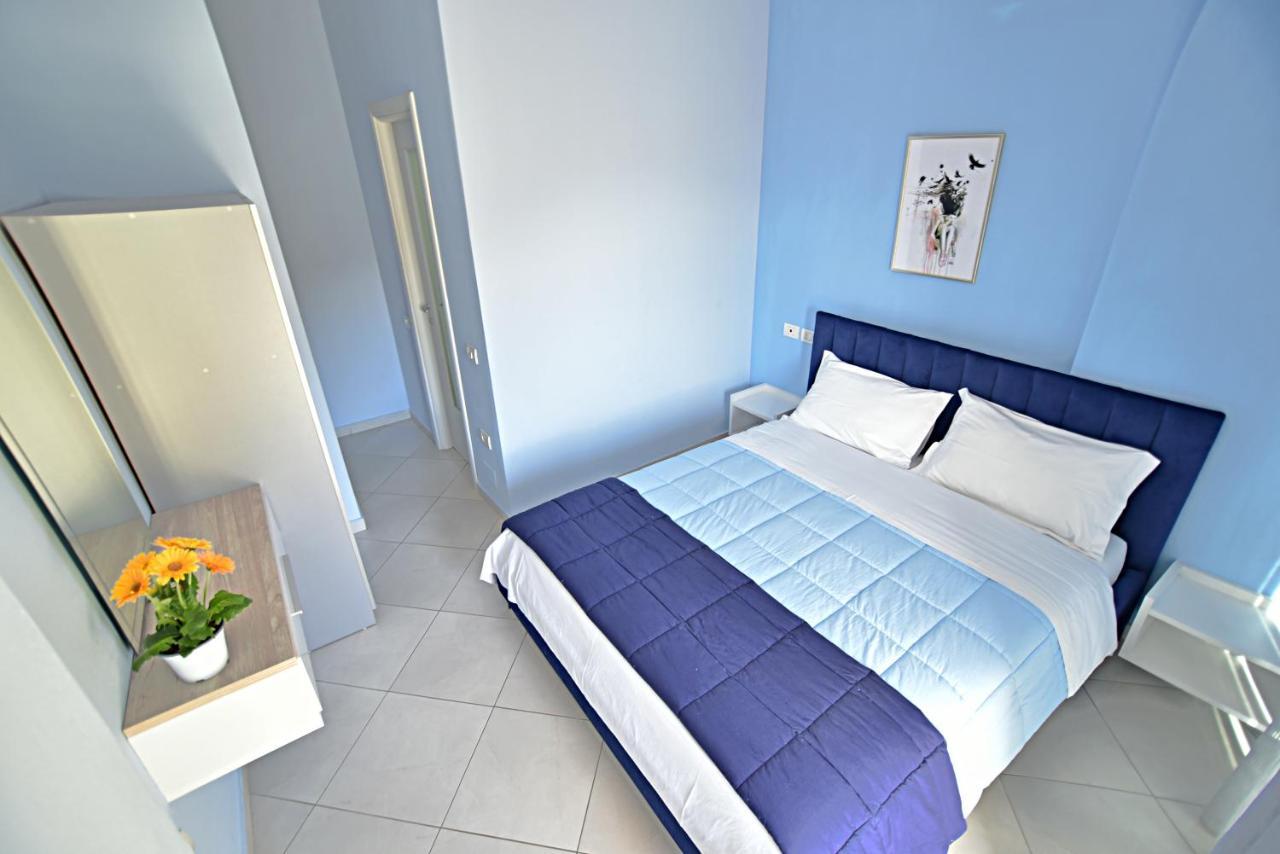 Sunrise Suites Vlorë Exteriör bild