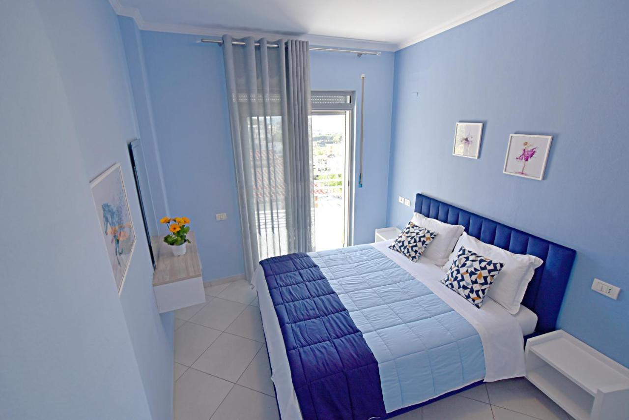 Sunrise Suites Vlorë Exteriör bild