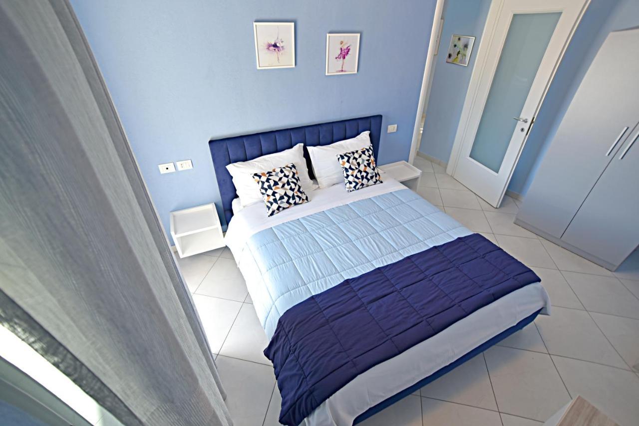 Sunrise Suites Vlorë Exteriör bild