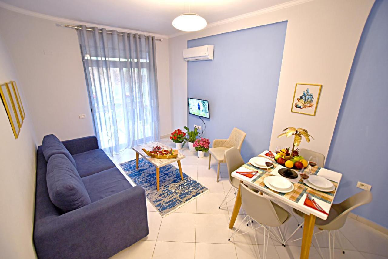 Sunrise Suites Vlorë Exteriör bild