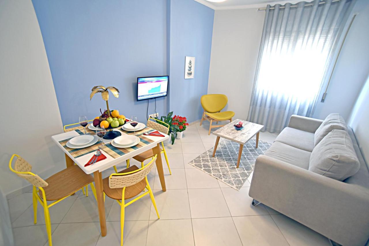 Sunrise Suites Vlorë Exteriör bild