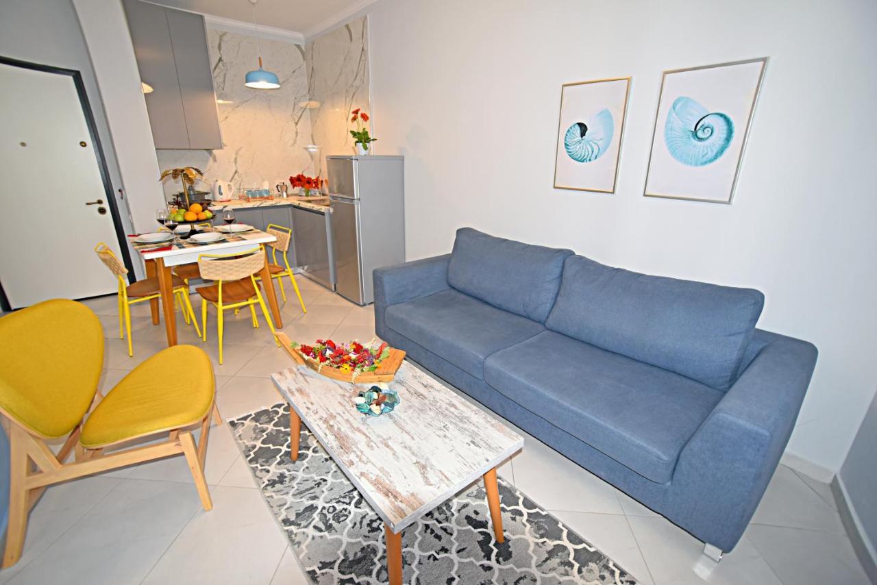 Sunrise Suites Vlorë Exteriör bild