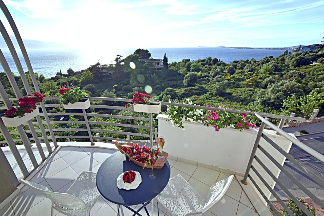Sunrise Suites Vlorë Exteriör bild