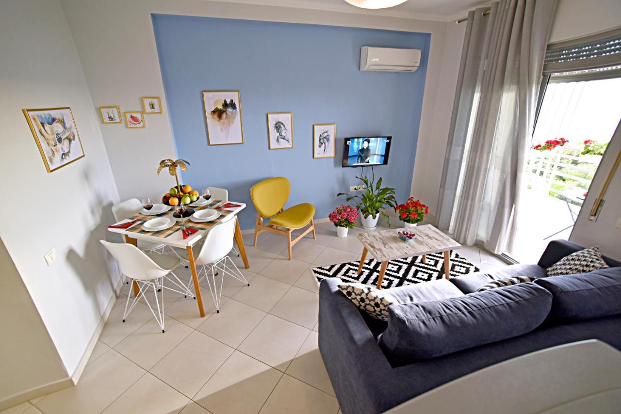 Sunrise Suites Vlorë Exteriör bild
