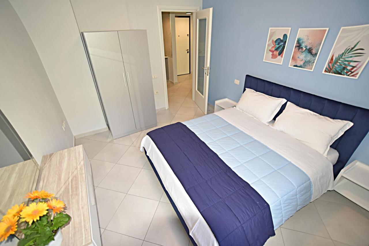 Sunrise Suites Vlorë Exteriör bild